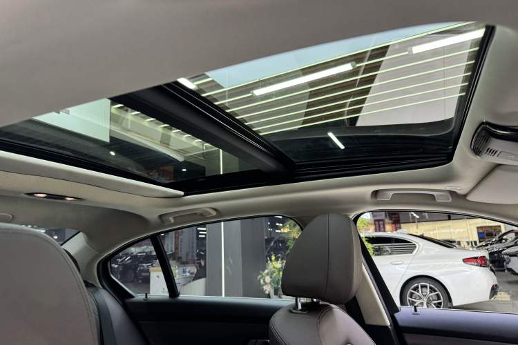 Used BMW 3 Series 2020 Restyled 325Li M Sport Package
