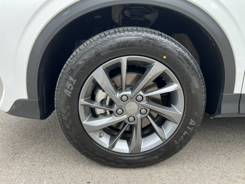 Geely Auto Coolray 2025 Bin Yue L 1.5TD DCT Star Diamond — снимка 10