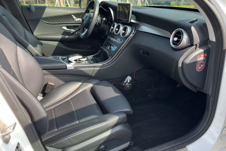 Used Mercedes-Benz C-Class 2017 C 200 station wagon