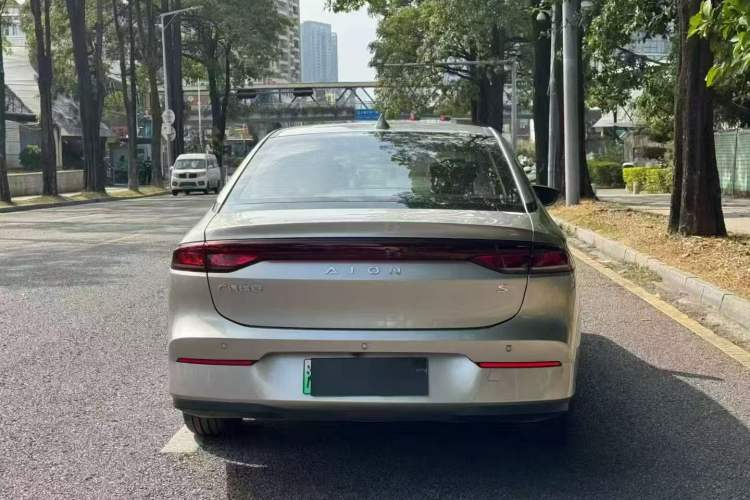 Used AION S 2023 Meizu 580 Lithium Iron Phosphate