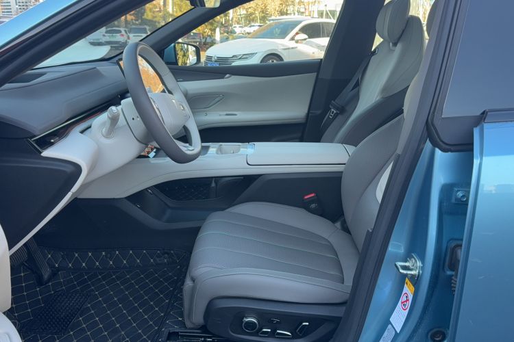 Used Deepal L07 2024 230Max Qiankun Intelligent Driving ADS SE Range-Extended Version