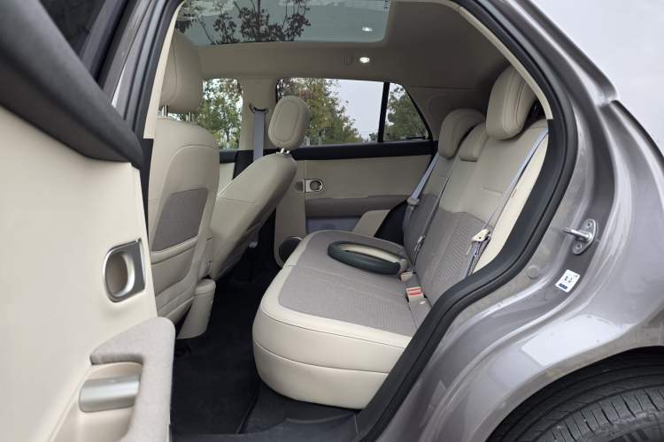 Used firefly firefly 2025 Free Edition