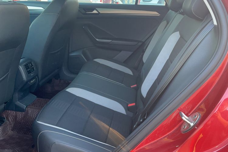 Used Volkswagen T-ROC 2020 230TSI DSG Two-Wheel Drive Advanced Version