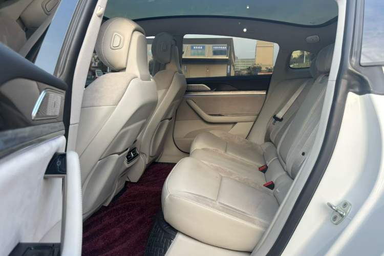 Used NETA S 2022 All-Electric 650 km Four-Wheel Drive Premium Version
