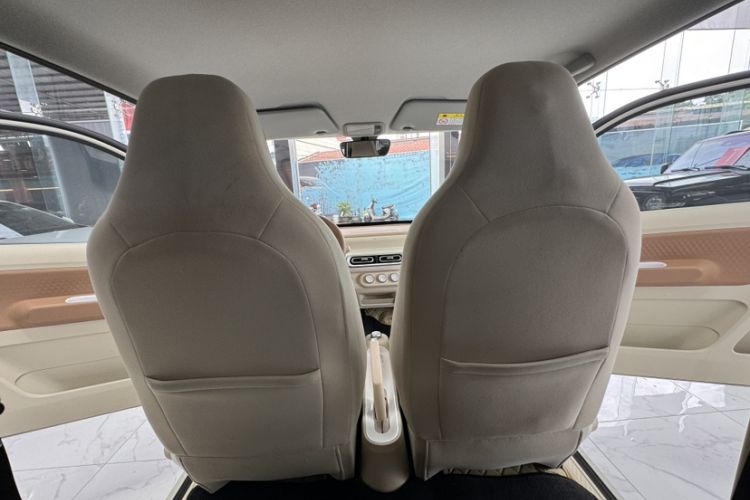 Used Wuling Hongguang MINIEV 2024 3rd Generation 215km Youth Edition Interior 4