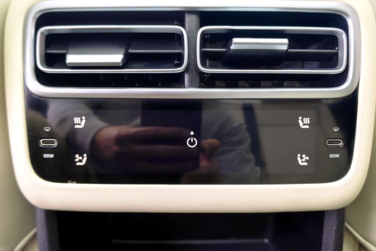 Used Li Auto L6 2024 Pro Model Interior 10