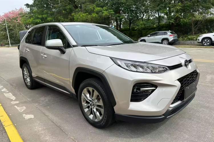 Used Toyota Wildlander 2022 2.0L CVT Two-Wheel Drive Luxury Edition