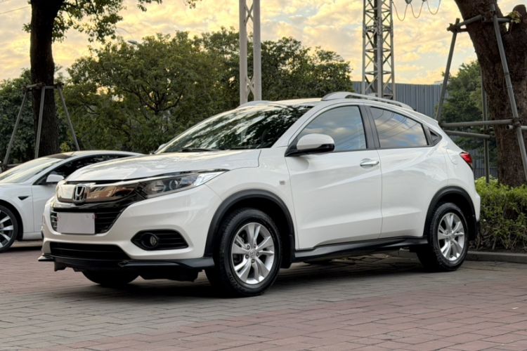Used Honda Vezel 2019 1.5L CVT Pioneer Edition China V