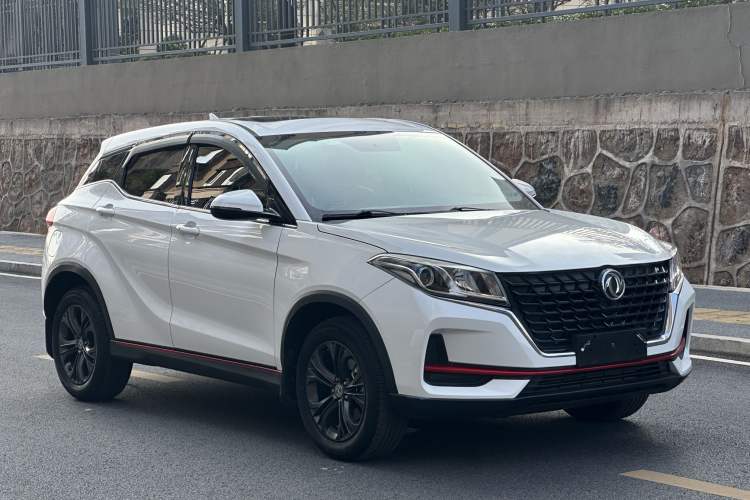 Used Dongfeng Fengon 500 2022 1.5T CVT Comfort Edition Exterior 2