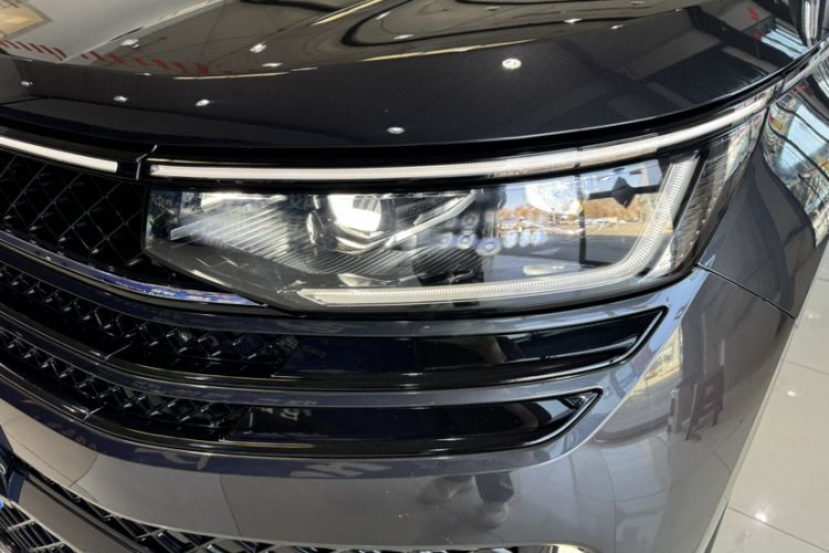 Used Volkswagen Tavendor 2023 380TSI Four-Wheel Drive R-Line Cruise Edition Left Front Headlight