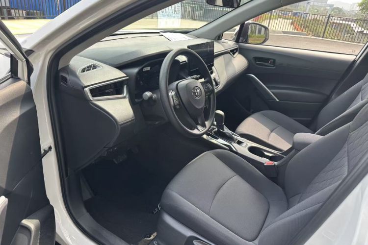 Used Toyota Corolla Cross 2023 2.0L Pioneer Edition
