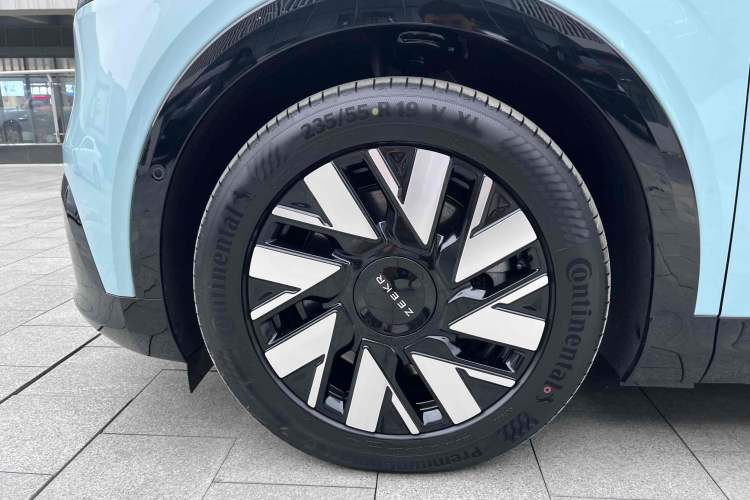 Used Zeekr MIX 2025 Long-Range Intelligent Driving Edition
