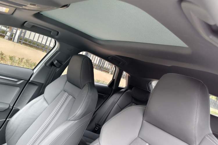 Used Audi A3 2021 Sportback 35 TFSI Fashionable Sports Model Headliner