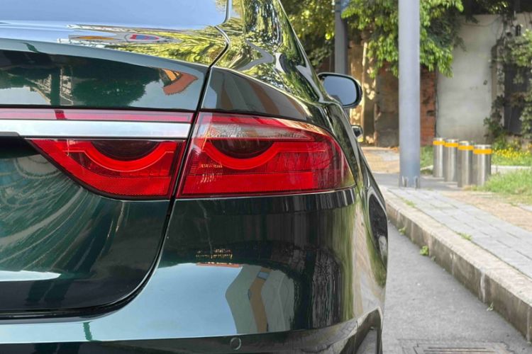 Used Jaguar XFL 2024 2.0T P250 Two-Wheel Drive Prestige Luxury Edition
