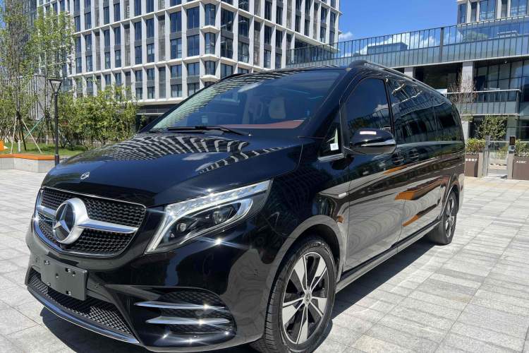 Used Mercedes-Benz V-Class 2021 V 260 L Long Wheelbase Prestige Edition