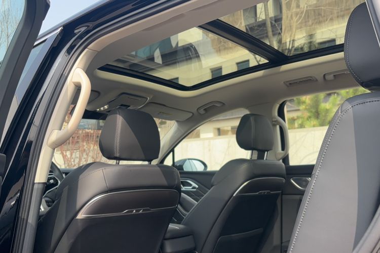 Used Hongqi HS7 PHEV 2024 2.0T PHEV Four-Wheel Drive Flagship Edition 7 Seats
