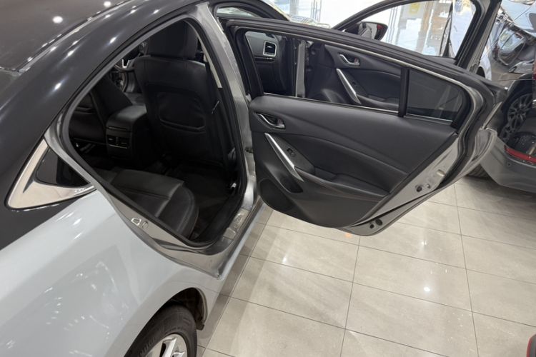Used Mazda Atenza 2015 2.0L Blue Sky Luxury Edition