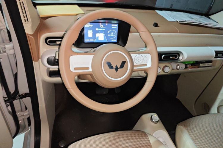 Used Wuling Hongguang MINIEV 2024 3rd Generation 215km Youth Edition
