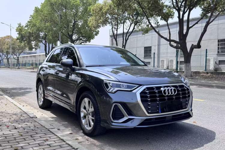 Used Audi Q3 2019 35 TFSI Advanced Dynamic Edition

