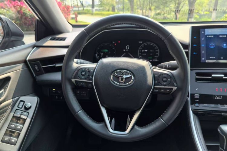 Used Toyota Avalon 2022 2.5L Touring Premium Edition