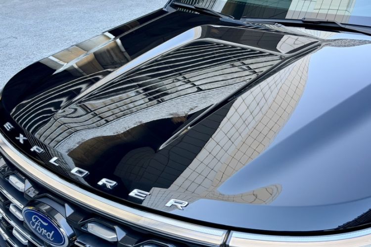 Used Ford Explorer 2023 EcoBoost 285 Four-Wheel Drive Titanium Edition 7-Seater