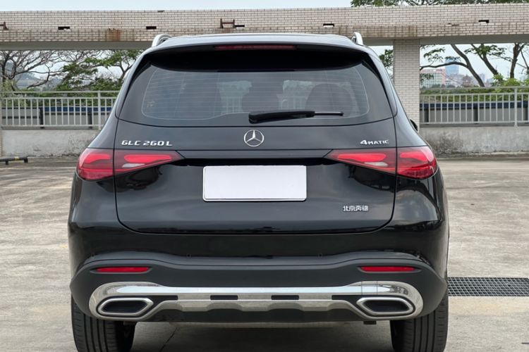 Used Mercedes-Benz GLC 2023 Facelift GLC 260 L 4MATIC Dynamic Version 5 Seats Exterior 2