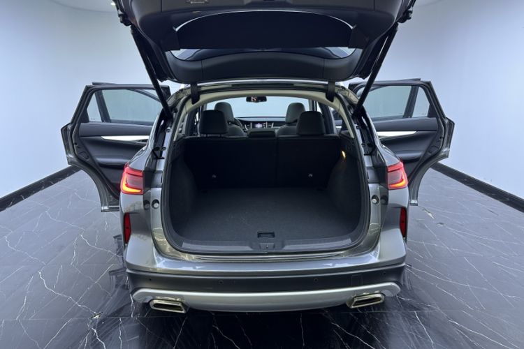 Used Infiniti QX50 2020 2.0T All-Wheel-Drive Elite Version