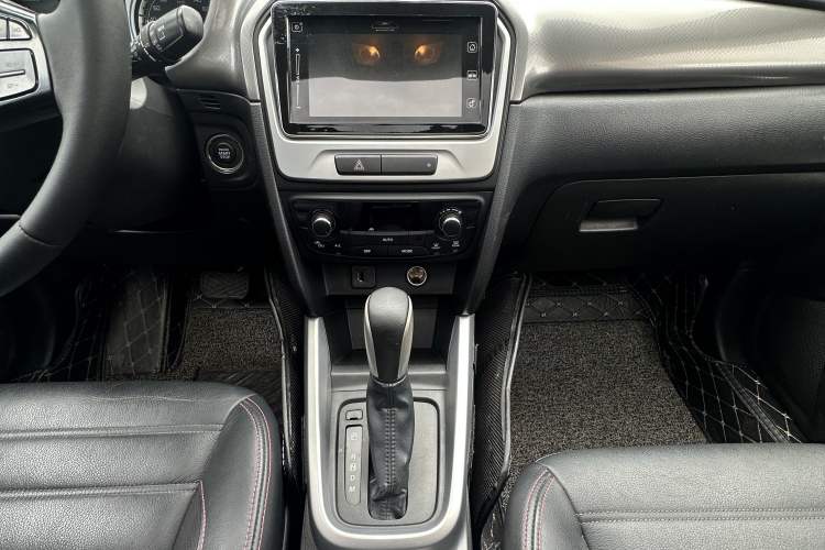 Used Suzuki Vitara 2016 1.4T Automatic Two-Wheel Drive Luxury Version
