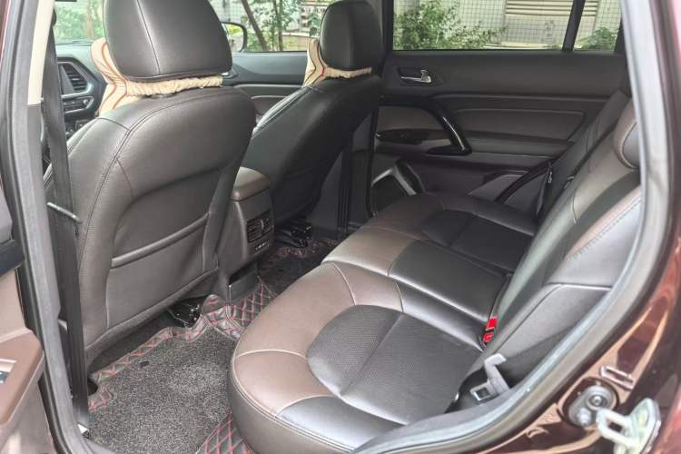 Used GAC Trumpchi GS4 2017 235T Automatic Two-Wheel Drive Luxury Smart Connectivity Version
