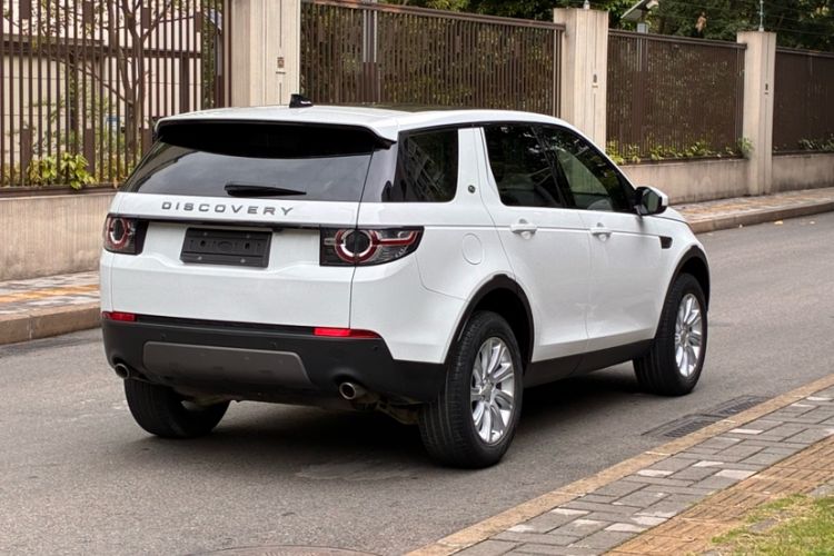 Used Land Rover Discovery Sport 2019 240 PS SE Version China VI Standard Exterior 9