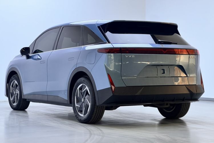 Used Venucia VX6 2023 520 Air