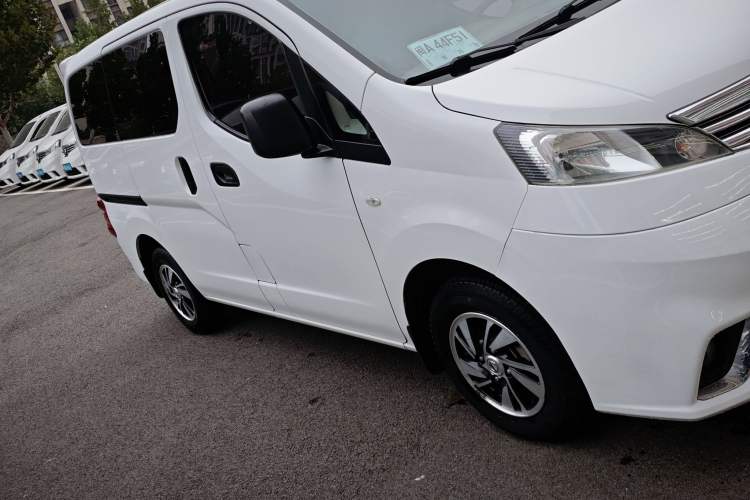 Used Nissan NV200 2016 1.6L CVT Deluxe Model