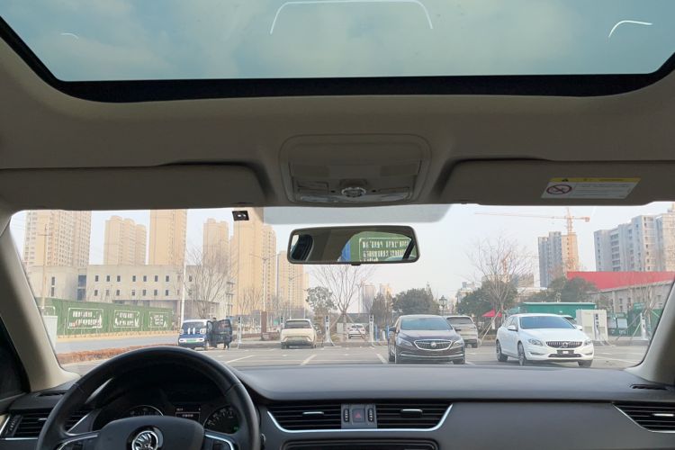 Used Skoda Octavia 2016 1.6L Automatic Smart Drive Edition