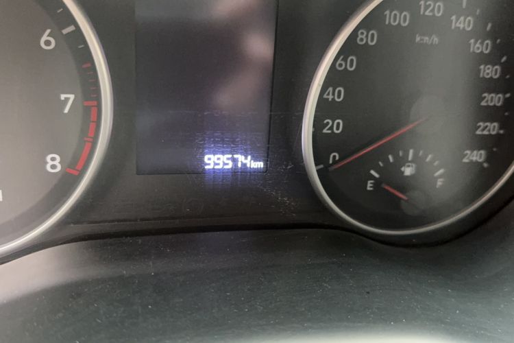 Used Hyundai Celesta 2018 1.6L Automatic GL Enjoyment Edition China VI compliant