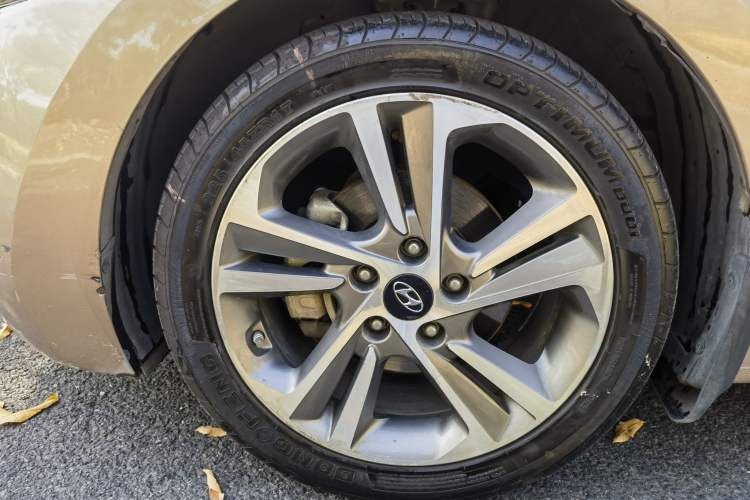 Used Hyundai Elantra (6th Generation / Lingdong) 2016 1.6L Automatic ZhiXuan – Elite Version Exterior 9