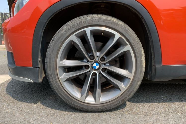 Used BMW X1 2015 sDrive18i Leading Edition