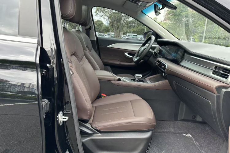 Used JETOUR X95 2023 1.6T DCT Era Edition 7-Seater