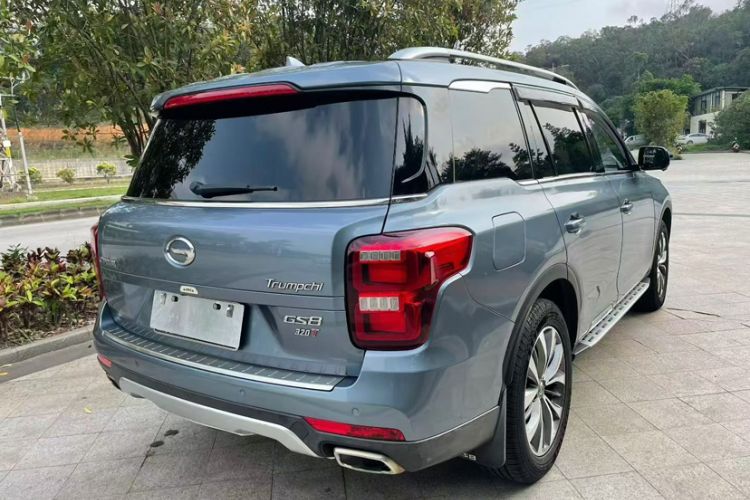 Used GAC Trumpchi GS8 2017 320T Two-Wheel Drive Luxury Smart Connectivity Version (7 Seats) Exterior 3
