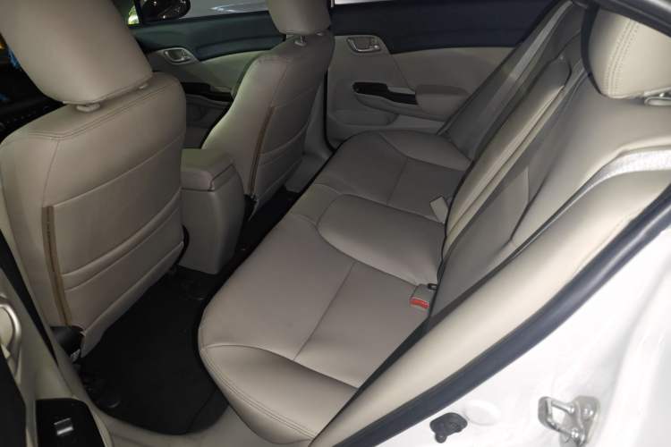 Used Honda Civic 2014 1.8L automatic comfort version
