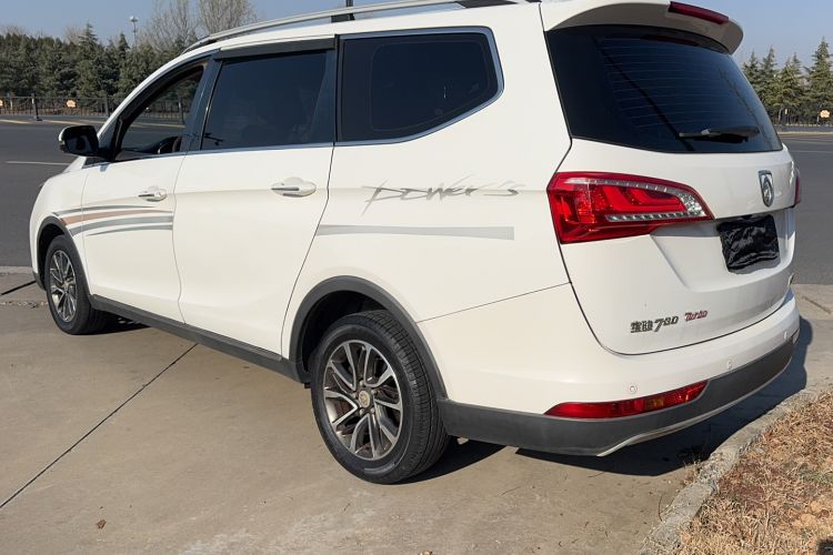 Used Baojun 730 2017 1.5T Manual Prestige Version 7 Seats Exterior 6