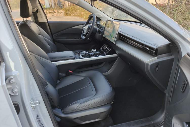 Used Wuling Xingguang 2024 Co-Creation Edition 510 Advanced Model