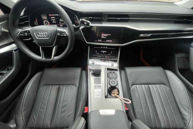 Used Audi A6L 2023 Revised 45 TFSI Prestige Elegant Edition
