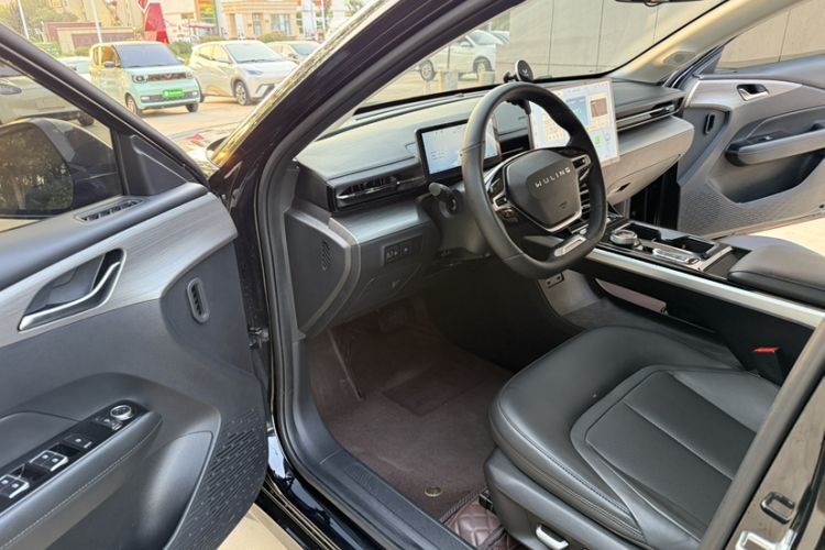 Used Wuling Xingguang 2023 150 Advanced Edition