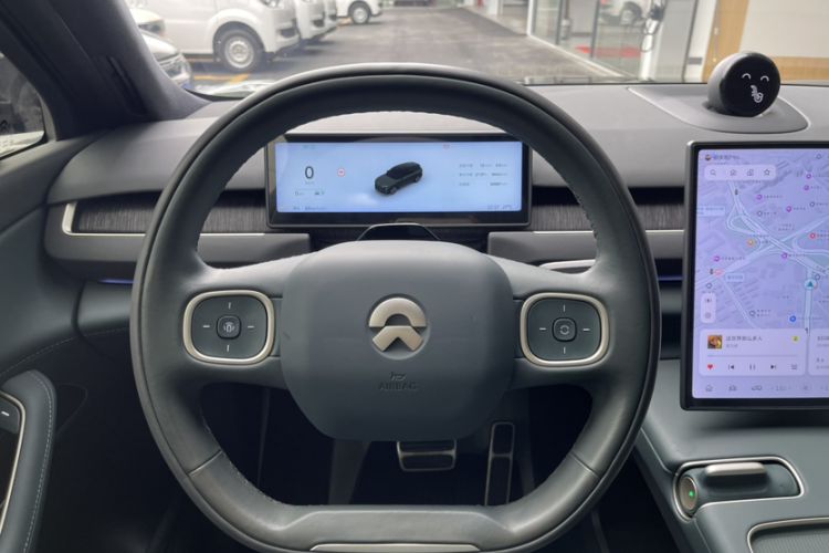 Used Nio ES8 2023 100kWh Signature Edition
