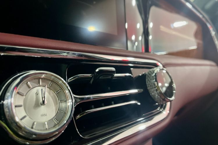 Used Hongqi LS7 2022 4.0T Elegant Flagship Edition 6 Seats
