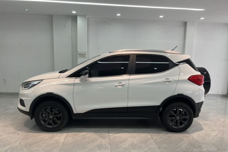 Used BYD Yuan New Energy 2019 EV360 Smart Connect Enjoyment Model Exterior 6
