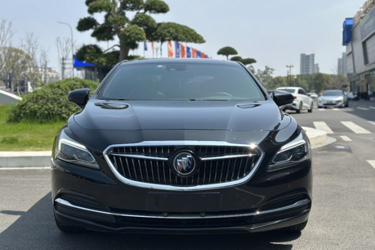 Used Buick LaCrosse 2018 20T Luxury Model
