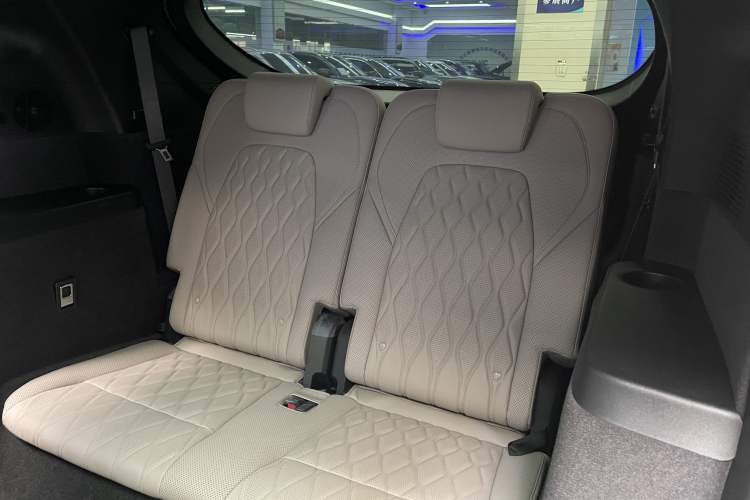 Used BYD Tang New Energy 2025 DM-i 115KM Cloud Ride Flagship Model Interior 8