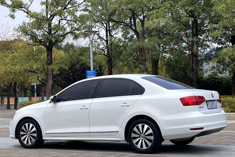 Used Volkswagen Sagitar 2018 180TSI DSG Prestige Edition Exterior 6