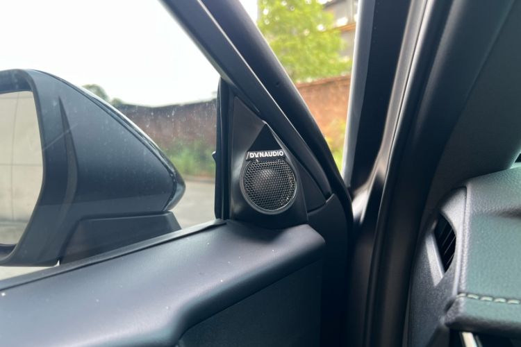 Used Toyota Camry 2025 Dual-Motor 2.0 HXS Glory Edition